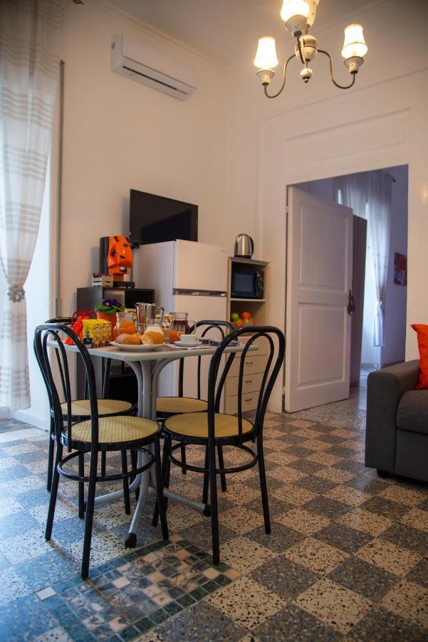 Domus Anticaglia By Domusextra Apartment Napoli Ngoại thất bức ảnh